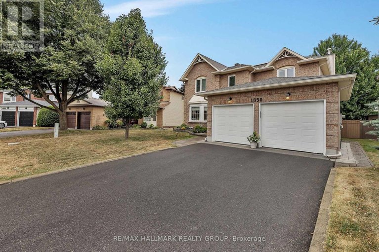 29624952/1850-thornecrest-street/chapel-hill/ottawa/ontario/K1C6K8_2