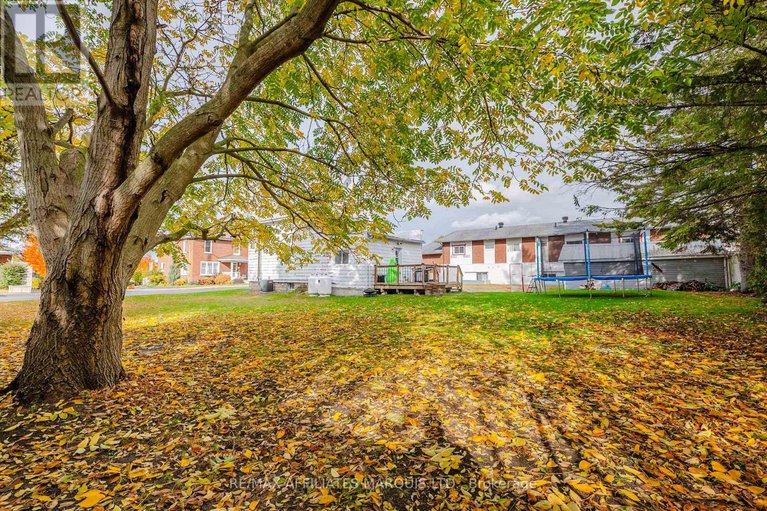 29024844/18-mechanic-street-w/maxville/north-glengarry/ontario/K0C1T0_40