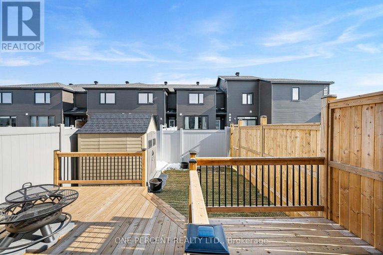 29592199/910-paseana-place/emerald-meadowstrailwest/ottawa/ontario/K2V0P4_35