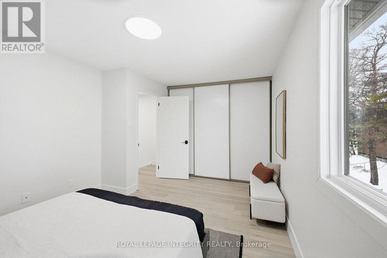 29285913/6-7868-jeanne-darc-boulevard-n/convent-glen-north/ottawa/ontario/K1C2E9_22