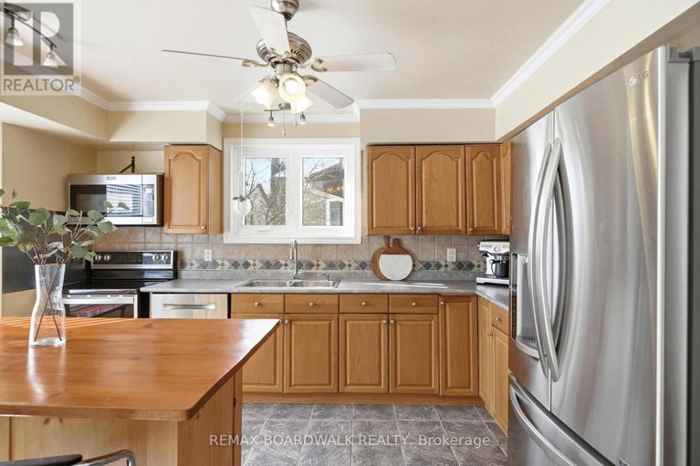 29434005/49-liston-crescent/katimavik/ottawa/ontario/K2L2W3_13