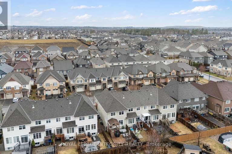 29609927/362-warmstone-drive/stittsville-north/ottawa/ontario/K2S0W3_41