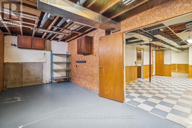 29377761/348-amiens-street/bilberry-creekqueenswood-heights/ottawa/ontario/K1E1N9_40