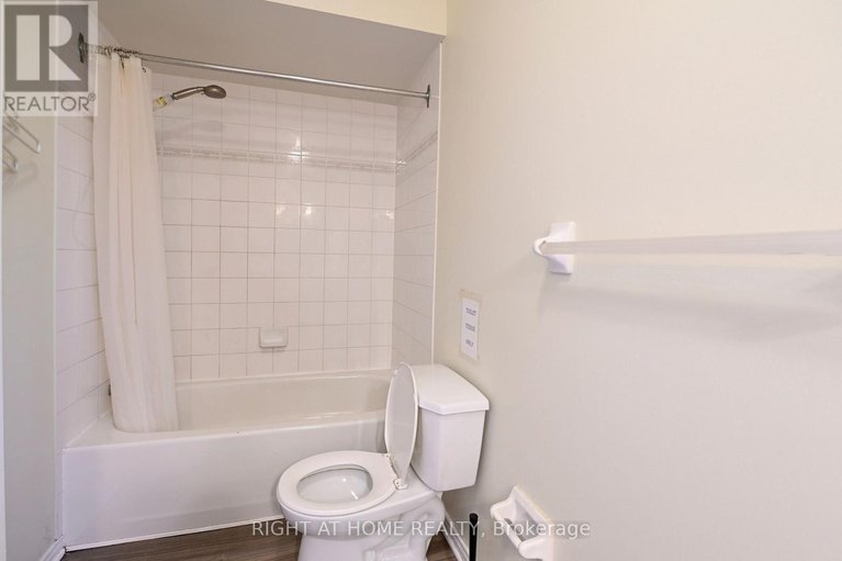 28372154/c-90-templeton-street/sandy-hill/ottawa/ontario/K1N6X3_8