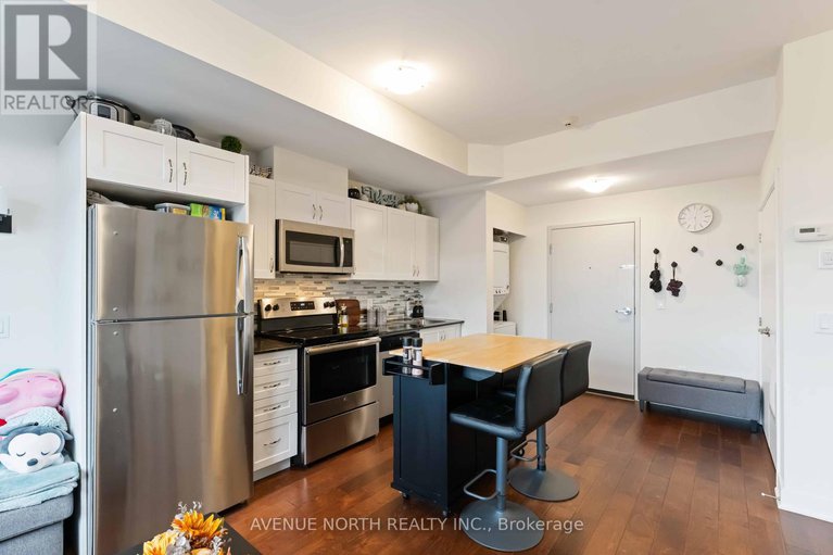 28193561/307-315-terravita-private/windsor-park-village/ottawa/ontario/K1V2S1_11