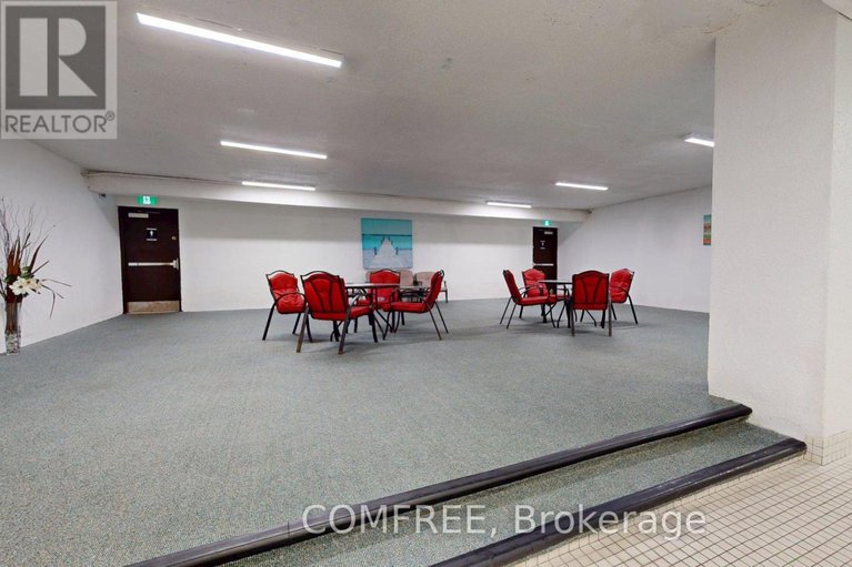28603961/302-1485-baseline-road/copeland-park/ottawa/ontario/K2C3L8_21