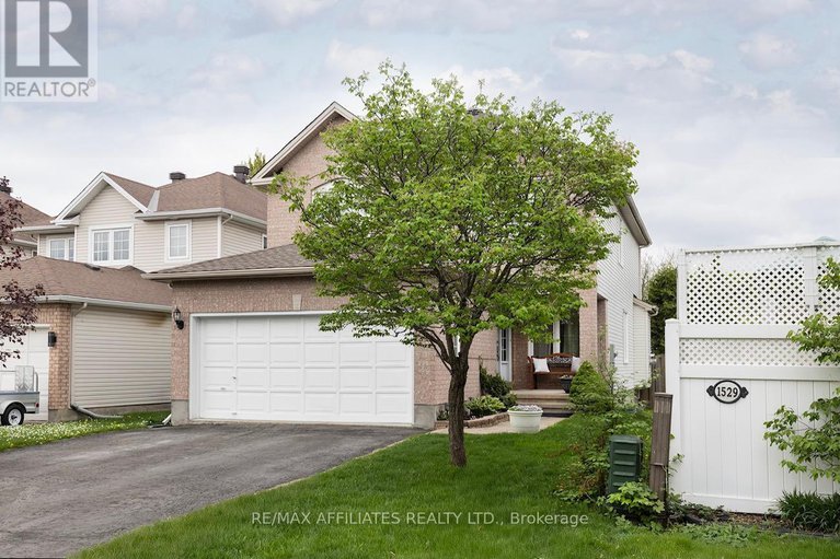 28302491/1545-senateurs-way/fallingbrookpineridge/ottawa/ontario/K4A4A2_2