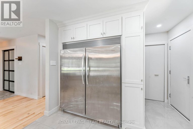 29148358/15-leacock-drive/beaverbrook/ottawa/ontario/K2K1R6_16