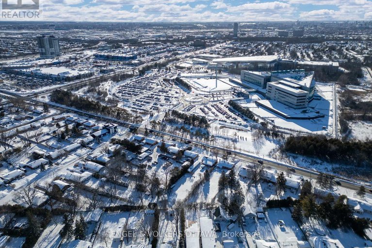 27920002/1007-blair-road/cardinal-heights/ottawa/ontario/K1J7M9_11