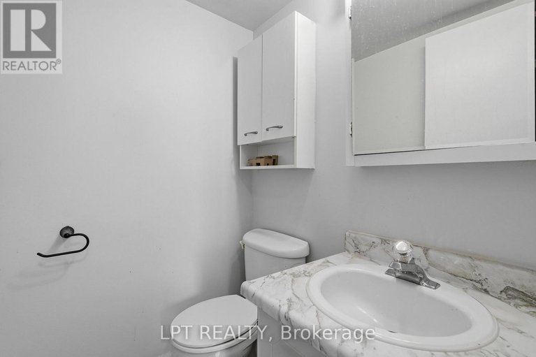 29687992/1112-555-brittany-drive/viscount-alexander-park/ottawa/ontario/K1K4C5_20