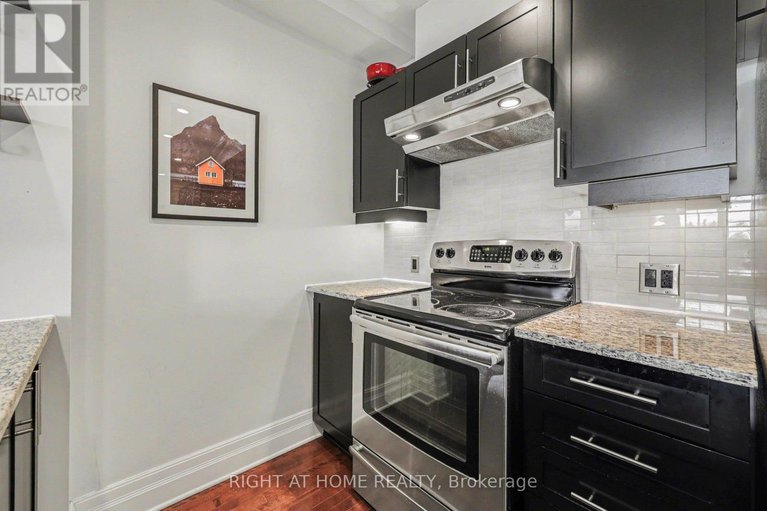 29563754/810-330-loretta-avenue-s/west-centre-town/ottawa/ontario/K1S4E8_10