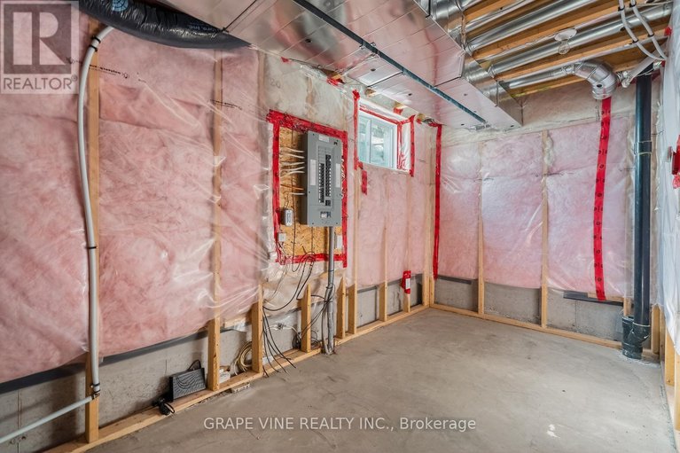 29425305/750-sanibel-private/westcliffe-estates/ottawa/ontario/K2H0A8_29