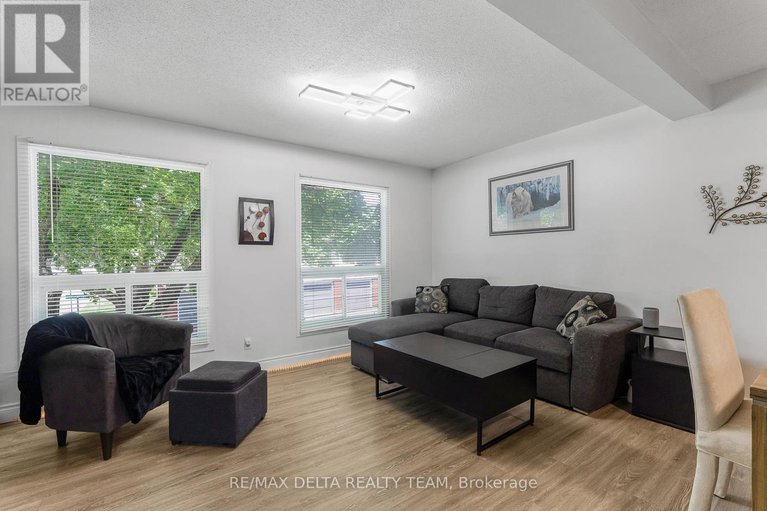 28644740/2005-greenway-park-lane/blackburn-hamlet-south/ottawa/ontario/K1B5B1_8