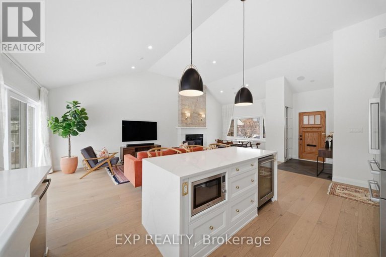 29552077/89-norice-street/meadowlandscrestview/ottawa/ontario/K2G2X9_14