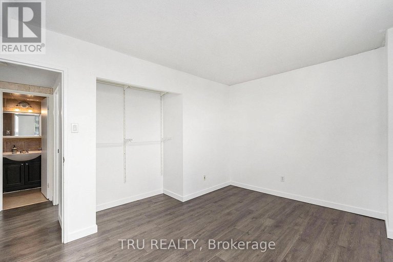 28980768/2502-1380-prince-of-wales-drive/carleton-square/ottawa/ontario/K2C3N5_14