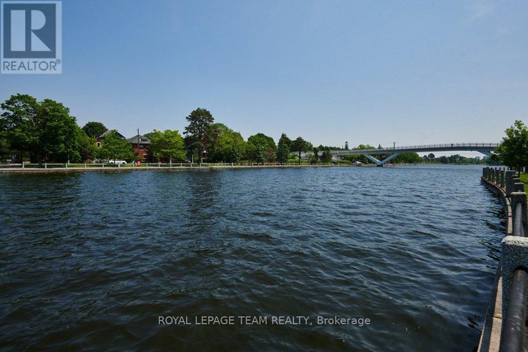 28444869/7-second-avenue/glebe/ottawa/ontario/K1S2H2_43