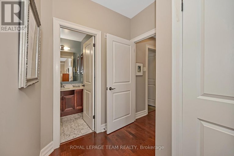 29452276/509-320-mcleod-street/ottawa-centre/ottawa/ontario/K2P1A3_19