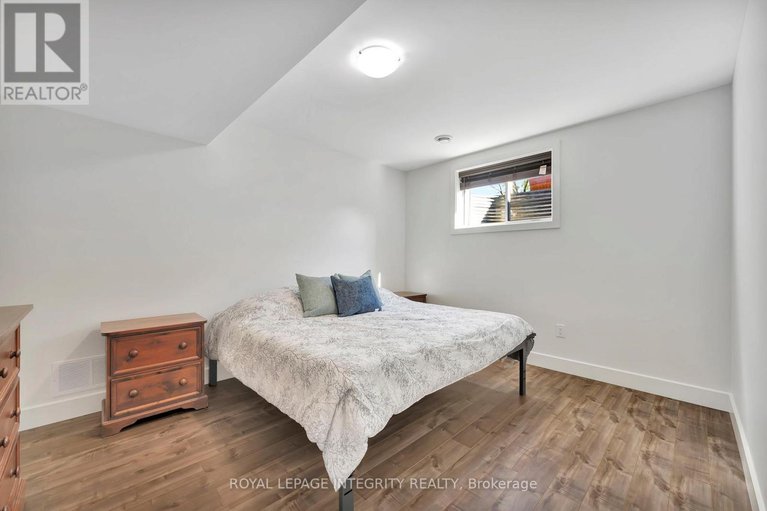 29375864/2198-maple-forest-drive/north-gower/ottawa/ontario/K0A2T0_23