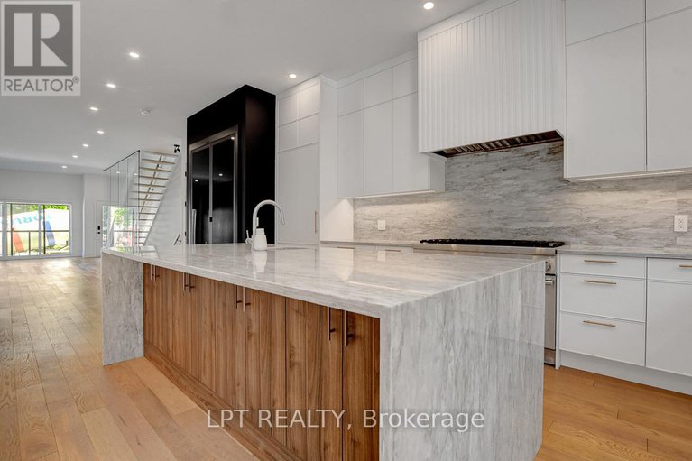 28385887/111-greenfield-avenue/ottawa-east/ottawa/ontario/K1S0X8_14