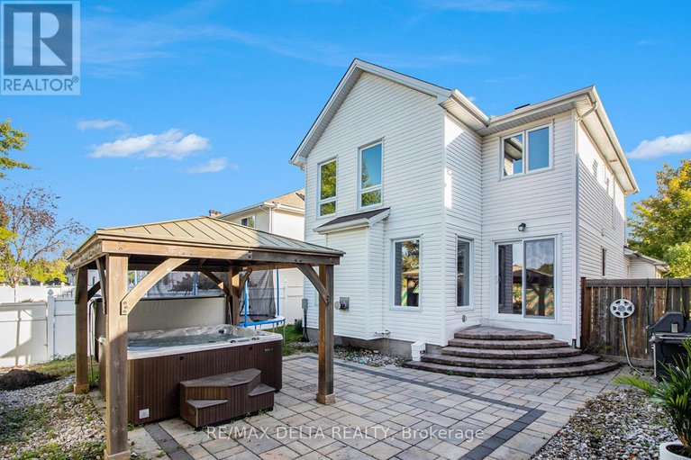 28928926/1610-duplante-avenue/fallingbrookpineridge/ottawa/ontario/K4A4A2_34