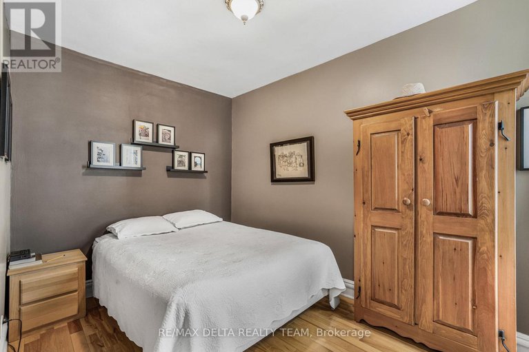 28737271/245-york-street/lower-town/ottawa/ontario/K1N5T9_19