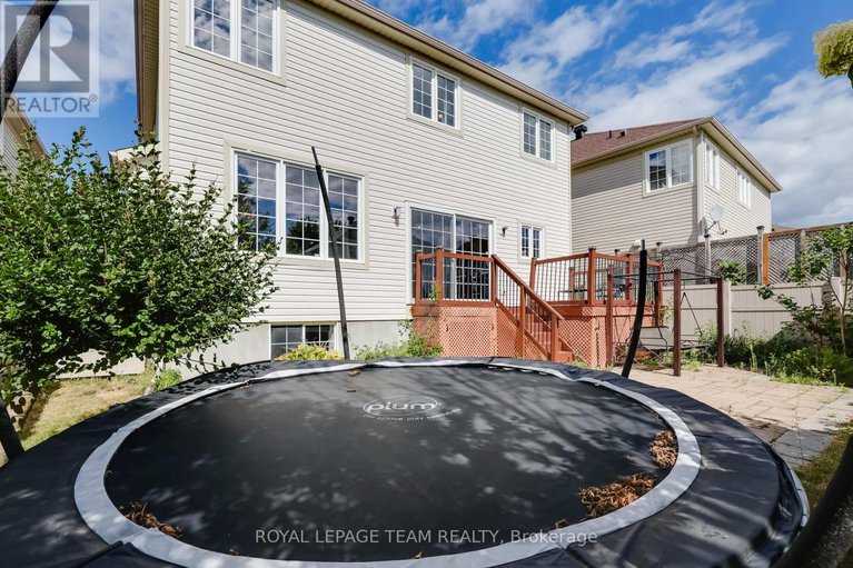 28790029/474-west-ridge-drive/stittsville-south/ottawa/ontario/K2S0L1_49
