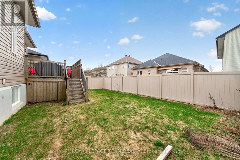 29680276/324-long-acres-street/bridlewood/ottawa/ontario/K2M0H4_47