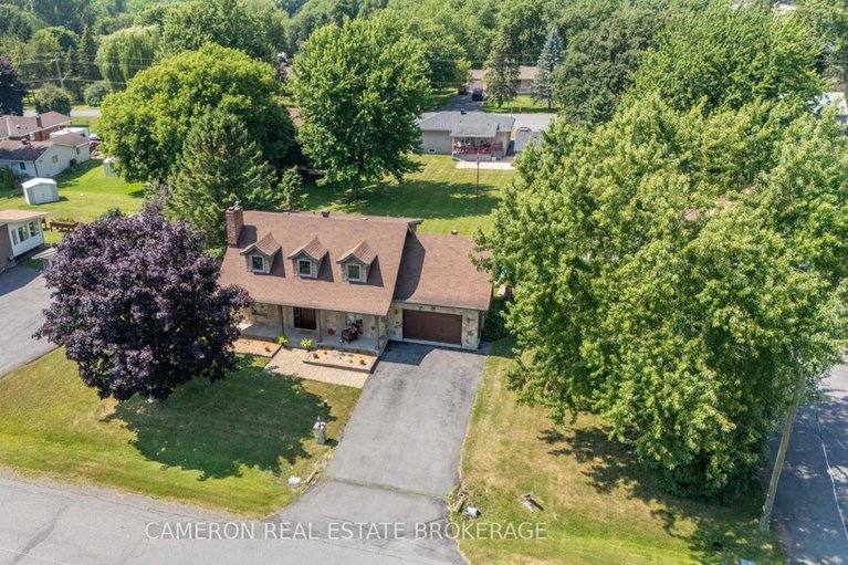 28597811/18231-oak-drive/south-glengarry-charlottenburgh-twp/south-glengarry/ontario/K0C2J0_32