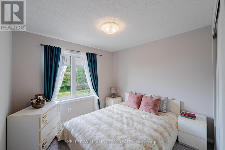 28511828/246-longfields-drive/longfields/ottawa/ontario/K2J5Y7_28