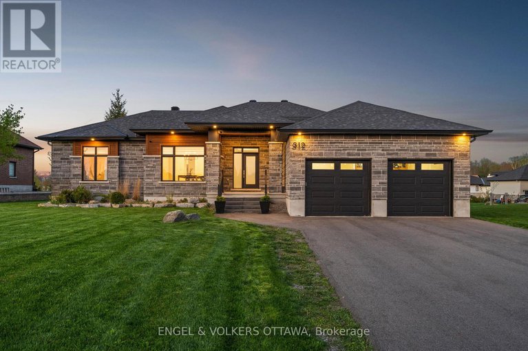 28348062/312-shoreway-drive-drive/greely/ottawa/ontario/K4P0G2_1