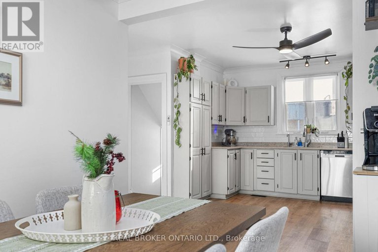 29175532/11505-queen-street/north-dundas-mountain-twp/north-dundas/ontario/K0E1J0_12