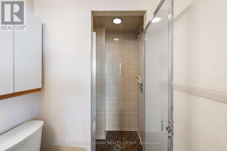 28493971/2103-2625-regina-street/britannia/ottawa/ontario/K2B5W8_15