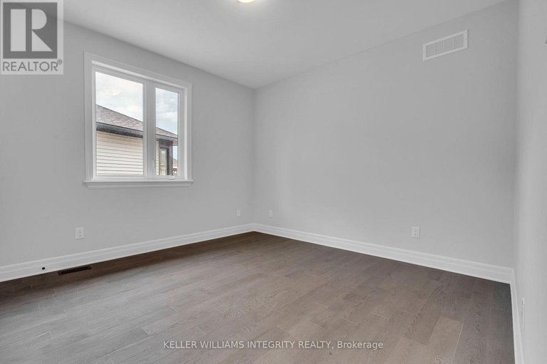 28318232/429-turmeric-court/stittsville-south/ottawa/ontario/K2S2X8_35