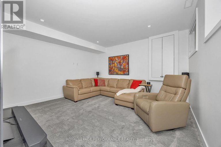 28718708/80-dagmar-avenue/vanier/ottawa/ontario/K1L5T4_31