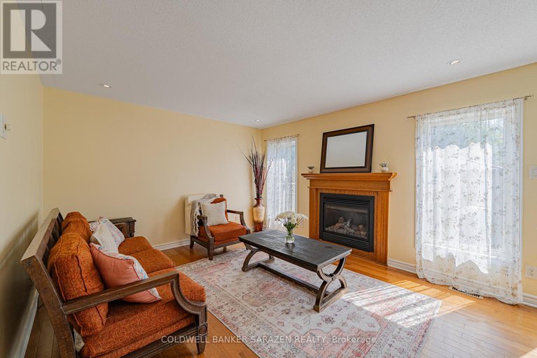 28532595/116-whernside-terrace-w/morgans-grantsouth-march/ottawa/ontario/K2W0C7_10
