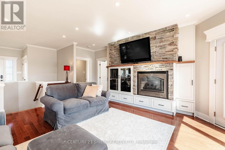 29630814/1-forest-hill-road/long-sault/south-stormont/ontario/K0C1P0_22