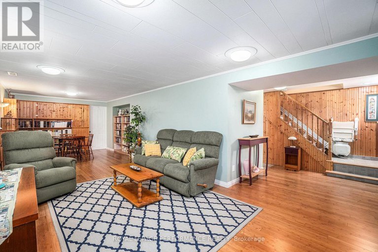 28733726/383-maria-goretti-circle/vanier/ottawa/ontario/K1L6S3_21