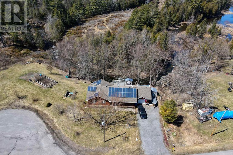 29109824/206-old-pakenham-road/fitzroy/ottawa/ontario/K0A1X0_44