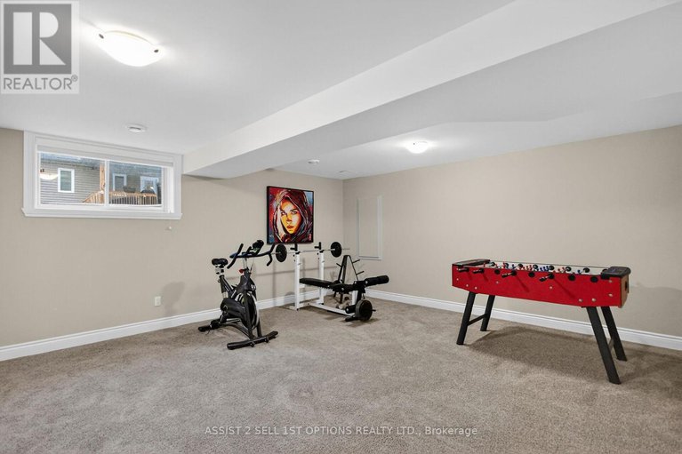 29201678/355-twilight-avenue/village-of-russell/russell/ontario/K4R0E3_27