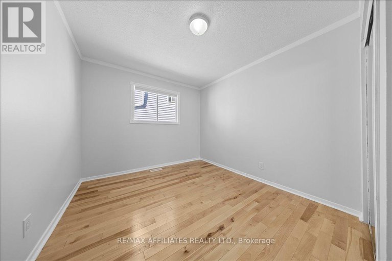 28883250/782-powers-street/town-of-rockland/clarence-rockland/ontario/K4K1L5_16