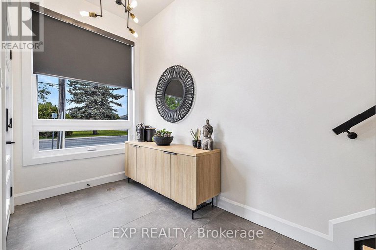 28526736/1056-notre-dame-street/embrun/russell/ontario/K0A1W0_2