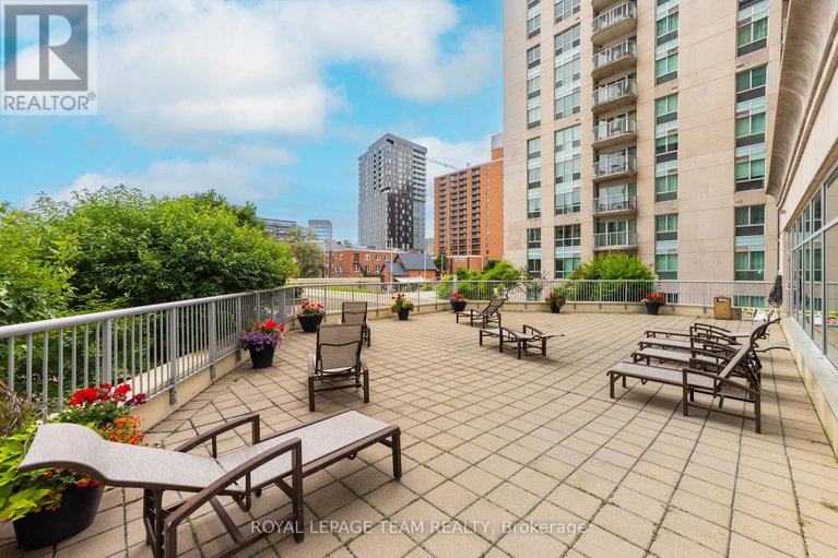 28538040/1404-234-rideau-street/sandy-hill/ottawa/ontario/K1N0A9_44