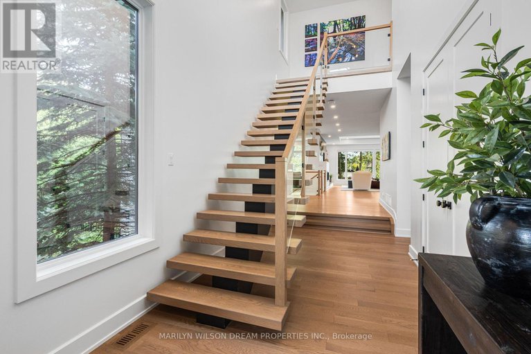 28879793/521-leimerk-court/manotick-village-manotick-estates/ottawa/ontario/K4M0E8_3