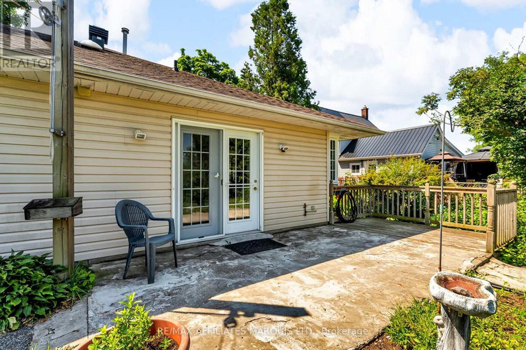 28550649/24-saunders-avenue/long-sault/south-stormont/ontario/K0C1P0_28
