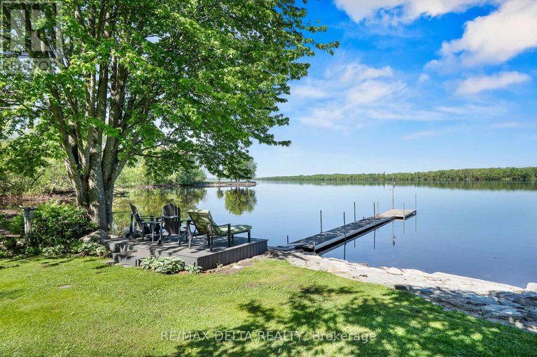 28387496/2584-woods-street/town-of-rockland/clarence-rockland/ontario/K4K1J2_37