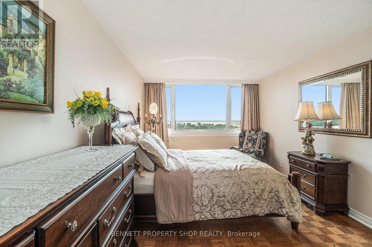 28625673/1211-265-poulin-avenue/britannia/ottawa/ontario/K2B7Y8_16