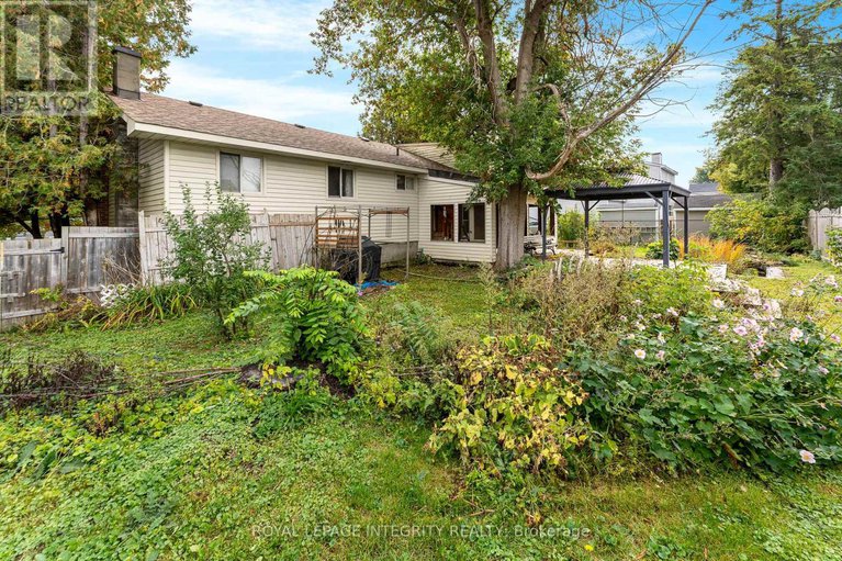 28928918/17-second-avenue/village-of-russell/russell/ontario/K4R1E2_23
