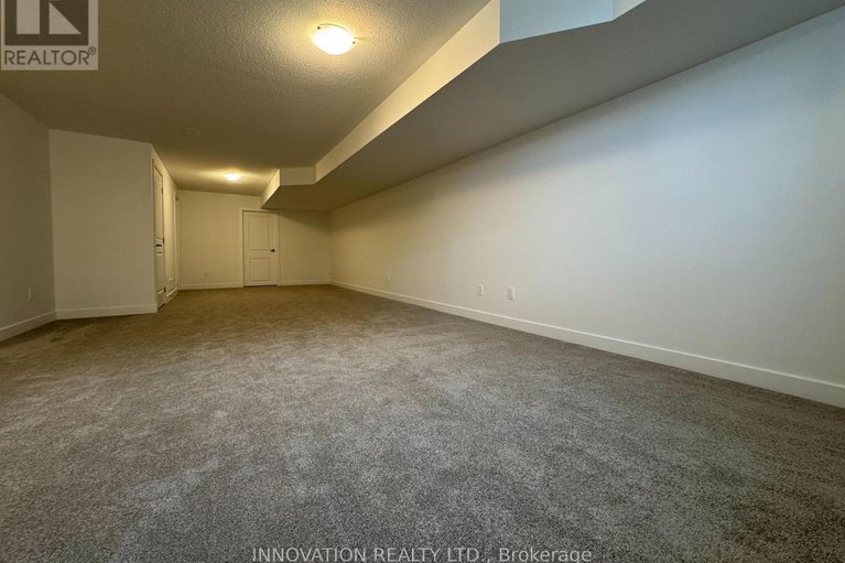 28340904/825-anciano-crescent/emerald-meadowstrailwest/ottawa/ontario/K2S2R6_30
