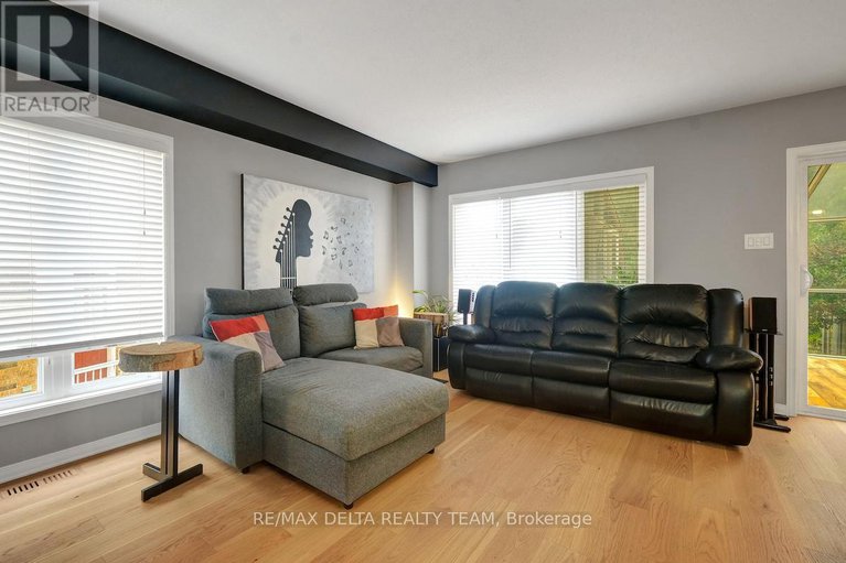 28887238/244-parkrose-private/chatelaine-village/ottawa/ontario/K4A0N8_8