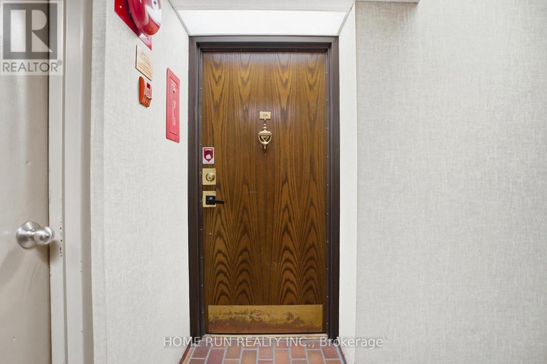 29392082/104-151-bay-street/ottawa-centre/ottawa/ontario/K1R7T2_24